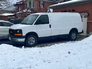 GMC Savana Cargo Van Image# 1