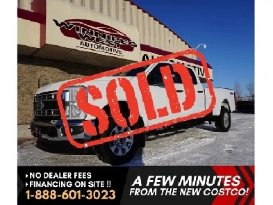 2023 Ford F-350 XLT PREMIUM VERY CLEAN AND LOW KMS! Image# 1