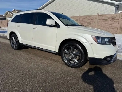 2015 Dodge Journey R/T. CROSS PKG AWD . 3RD ROW 7 SEATS - DVD Image# 1