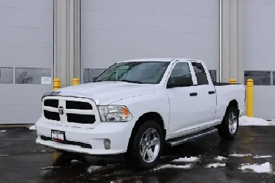 2018 RAM 1500 Express Quad Cab 5.7L HEMI 4x4 6'4 BOX Image# 1