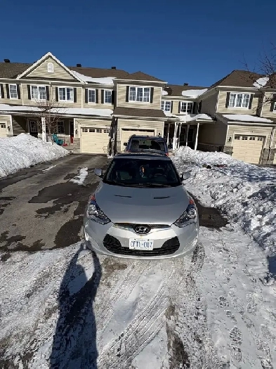 2013 Hyundai veloster Image# 1