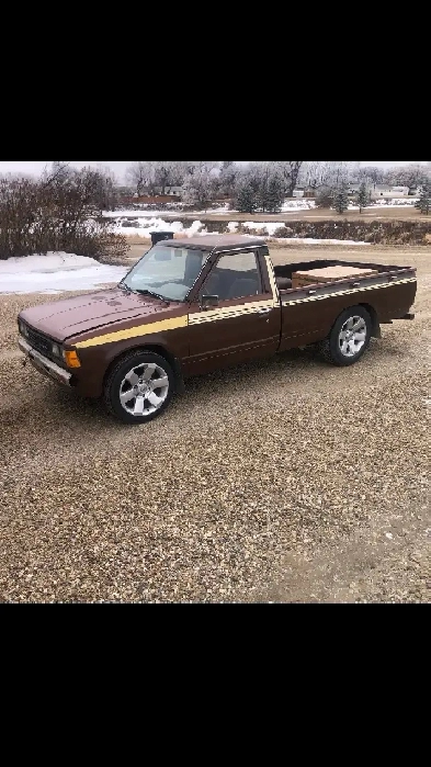 1980 720 Datsun truck