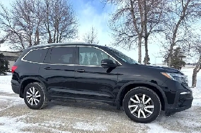 2019 Honda Pilot EX AWD 8 PASSENGER-NO ACCIDENTS-WARRANTY INCL Image# 1