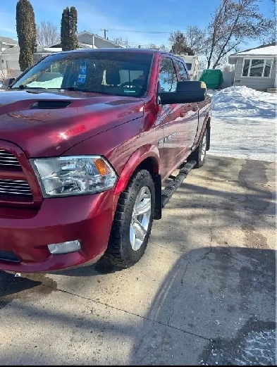 2011 ram 1500 Image# 1