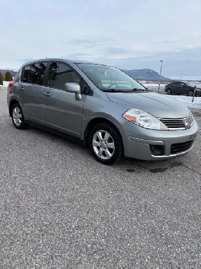 Nissan Versa SL 2009