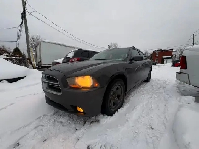 Dodge Charger SXT 2013 Auto. A/C. $5995. Rusy 450-820-0550 Image# 1