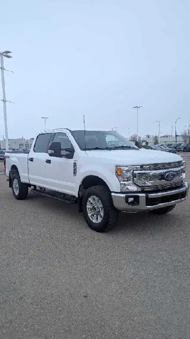 2021 Ford F-350 Gas Image# 1