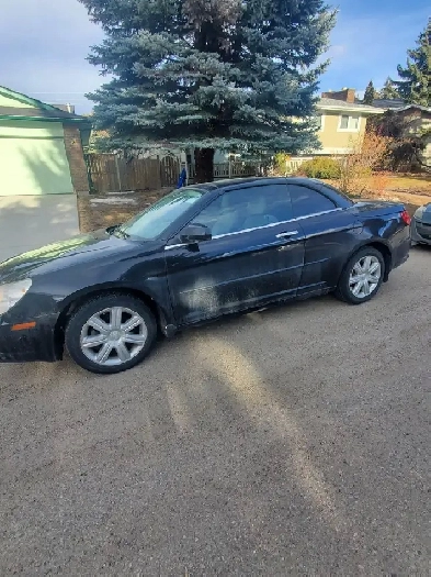 Sporty Chrysler Sebring Image# 1