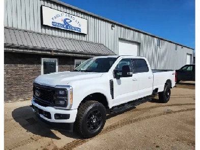 2023 Ford F350 Crew Cab 4X4 XLT Sport 73L  Rebuilt Title