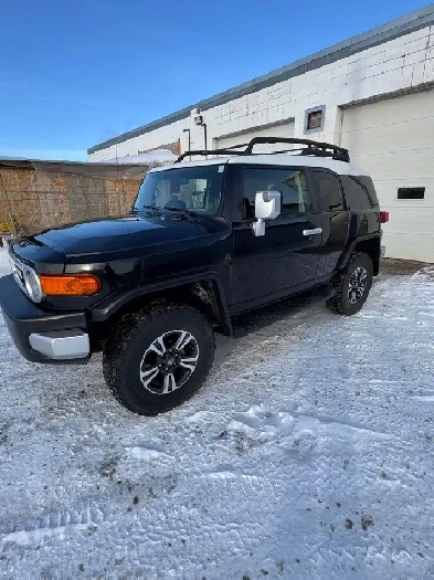 2007 Toyota FJ Cruiser with motor rebuild Image# 1