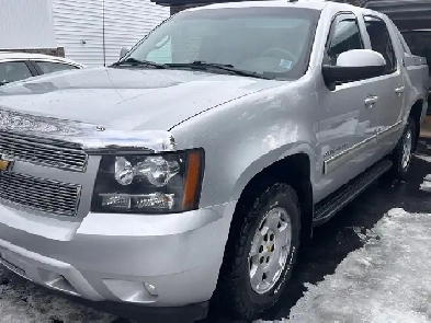 Chevy avalanche 4x4 Image# 1