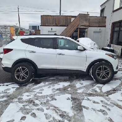 2018 Hyundai Santa Fe Sport 2.4L 4cyl, No Accidents Image# 1