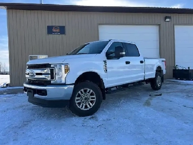 2019 Ford F-350 XLT 6.2L Long Box Crew Cab Image# 1