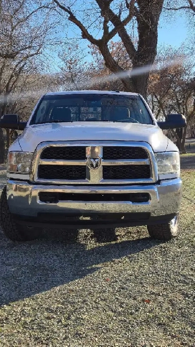 2013 RAM 2500 SLT 4X4 CREW CAB HEMI 57L GAS