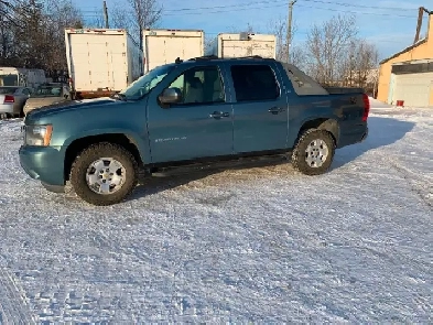 2009 Chevrolet Avalanche LT 4x4 Image# 1
