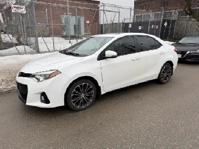 2016 Toyota Corolla Image# 1