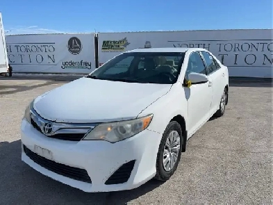 2013 Toyota Camry Image# 1