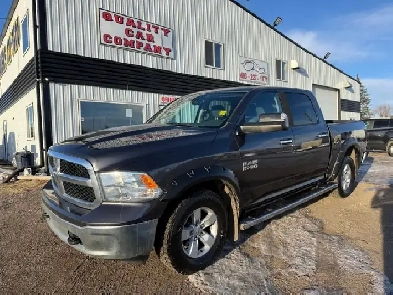 2017 Ram 1500 SLT - VERY CLEAN - GOOD SERVICE HISTORY Image# 1