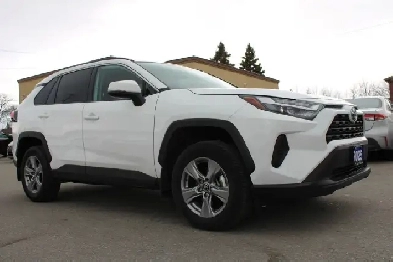 2025 Toyota RAV4 XLE AWD Image# 1