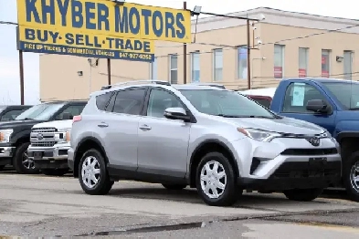 2017 Toyota RAV4 LE Certified 2 Year Warranty Image# 1