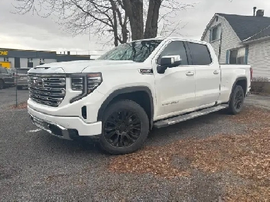 GMC Sierra Denali Image# 1