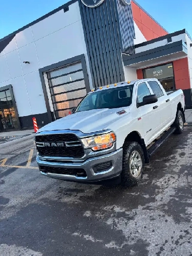 2019 dodge RAM 2500 6.4L Image# 1