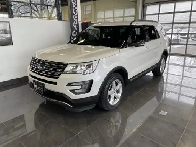2017 Ford Explorer XLT Image# 1