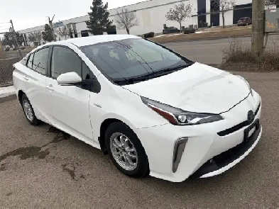 2021 Toyota Prius AWD-e Image# 1