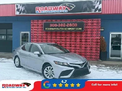 2024 Toyota Camry SE HEATED SEATS | APPLE CARPLAY | BACKUP CA... Image# 1