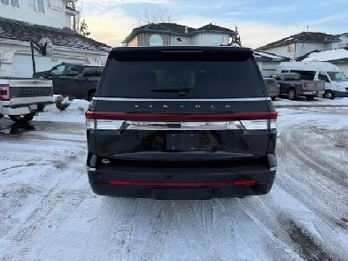 2022 Lincoln Navigator Resurve Image# 1