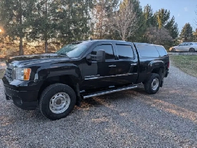 2012 GMC Sierra 2500 HD Denali Image# 1