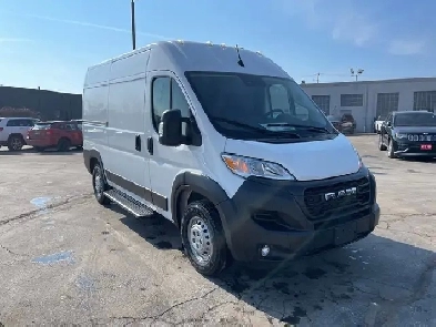 2025 Ram ProMaster Cargo Van Tradesman 2500 High Roof 136 WB wP