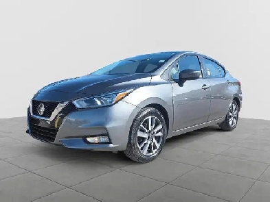 2021 Nissan Versa SV SV  Heated Seats  Blind Spot
