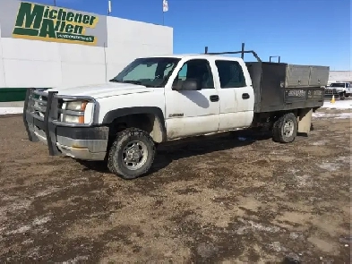 2004 Chevrolet Silverado 2500HD Image# 1