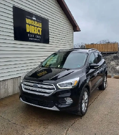2018 Ford Escape TITANIUM  FULLY LOADED SUPERLOW KM