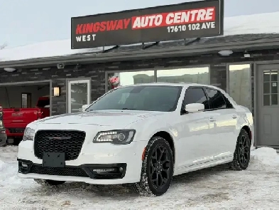 2022 CHRYSLER 300S – 3.6L V6 – AWD   91,000 KM   ACCIDENT FREE Image# 1