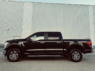 2021 Ford F-150 SUPER CREW XLT XTR IN BLACK -MORE TRUCKS @ MJCAN Image# 1