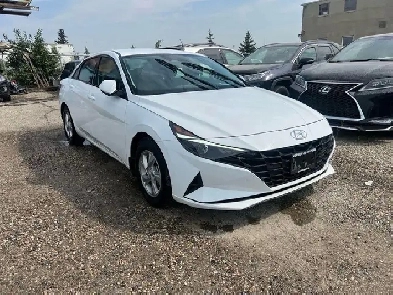2021 Hyundai Elantra Essential IVT Image# 1