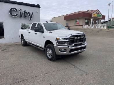 2026 RAM 3500 TRADESMAN