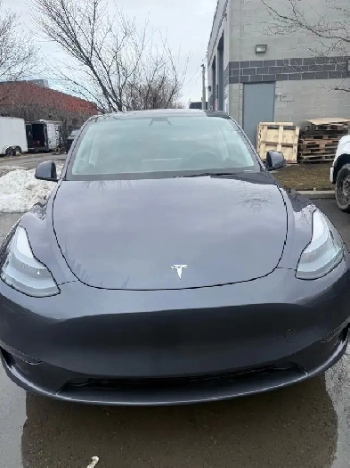 Tesla Y 2023