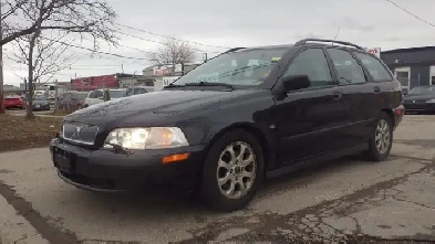 01 VOLVO V40 WAGON GOOD CONDITION  CERTIFIED