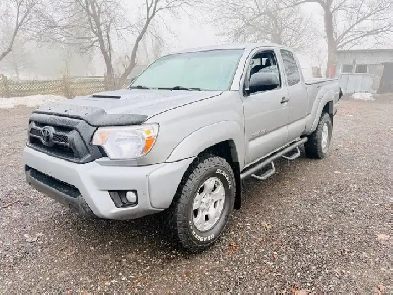 2015 TOYOTA TACOMA 4x4