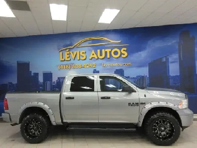 RAM 1500 CLASSIC 2023 SLT V-8 5.7 HEMI 4X4 PNEUS 35 POUCES NEUF Image# 1