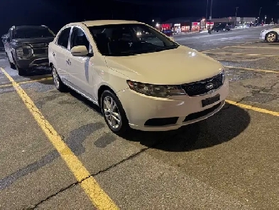Kia forte low kms