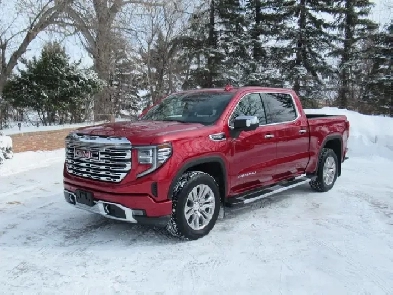 2023 GMC Sierra 1500 Denali 4WD
