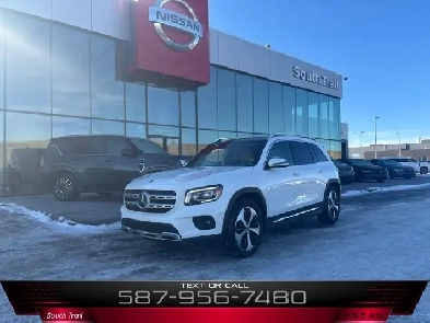 2022 MercedesBenz GLB GLB 250 4MATIC  Low KM  Park Assist  P