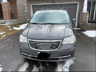 2015 chrysler town and country