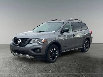2020 Nissan Pathfinder SV Tech