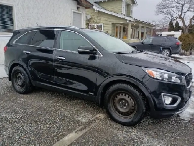 2016 Kia Sorento full load