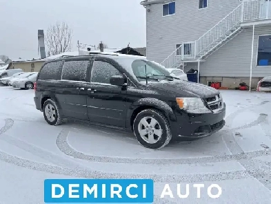 2017 Dodge Grand Caravan SXT7 PASSAGERSMags